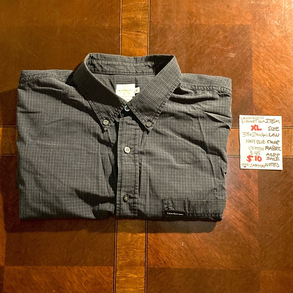 Calvin Klein Short-Sleeve Button-Up